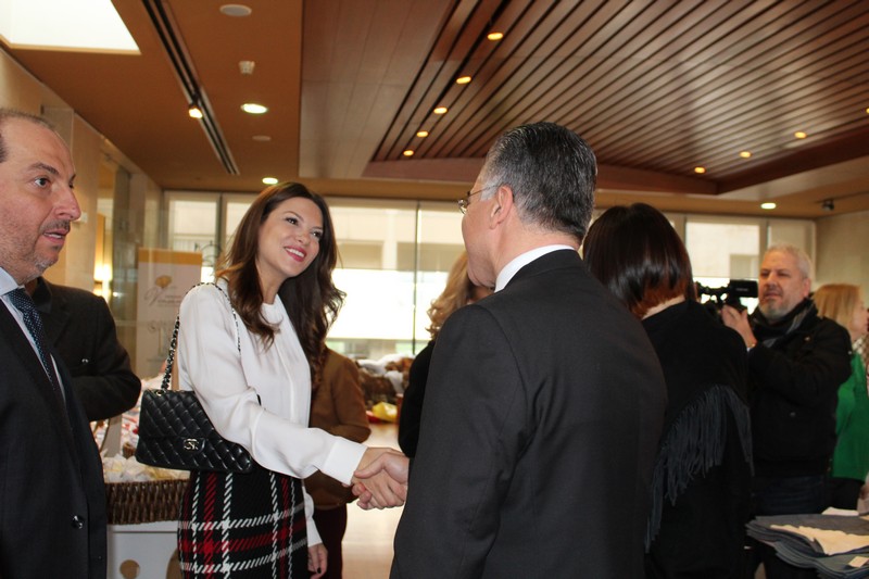 Le Bazar annuel de St Vincent de Paul Cornet Chehwan